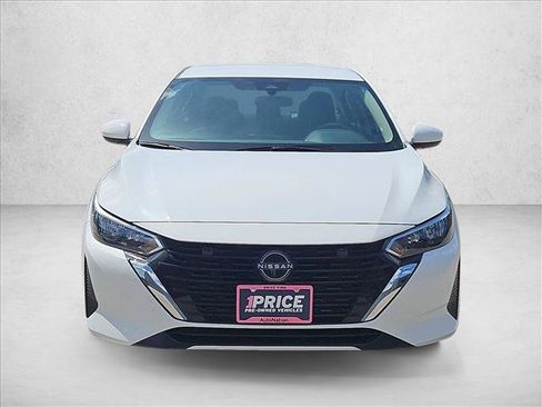 Used 2025 Nissan Sentra S FWD image 2