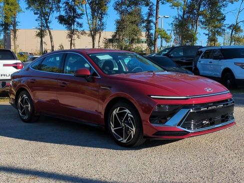New 2026 Hyundai Sonata SEL FWD image 3