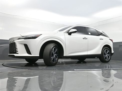 Used 2023 Lexus RX 350 Premium image 27