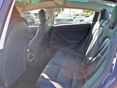 Used 2023 Tesla Model 3 Long Range image 39