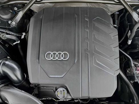 Certified 2025 Audi Q5 2.0T Premium Plus w/ Premium Plus Package AWD/4WD image 29
