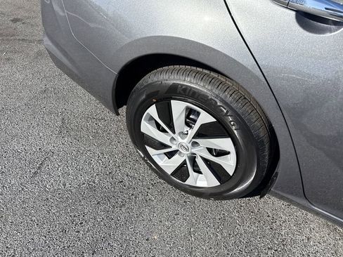 New 2025 Nissan Altima 2.5 S image 23