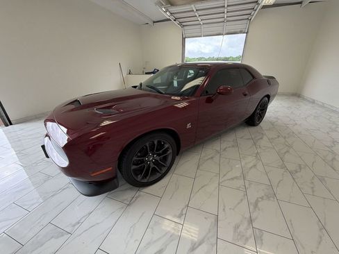 Used 2021 Dodge Challenger R/T Scat Pack w/ Plus Package image 4