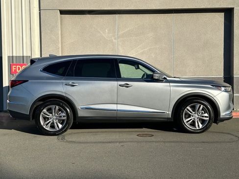Certified 2023 Acura MDX 3.5L image 3
