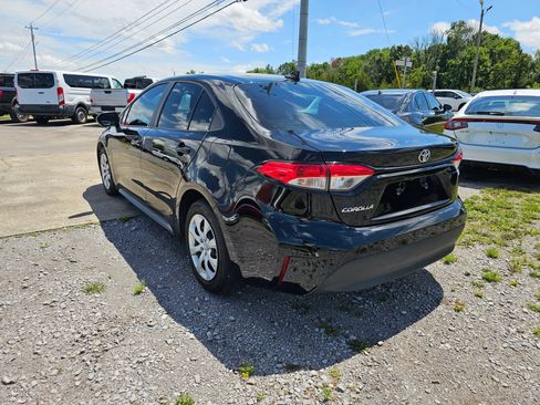 Used 2023 Toyota Corolla LE FWD image 14