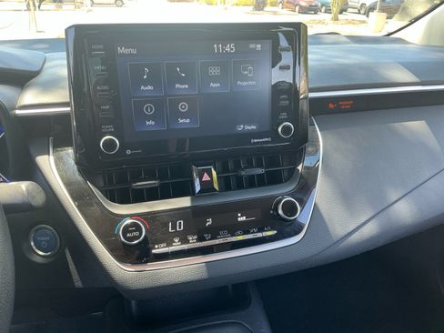 Used 2022 Toyota Corolla LE w/ Carpet Mat Package (TMS) FWD image 12
