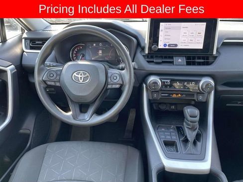 Used 2024 Toyota RAV4 XLE AWD/4WD image 14