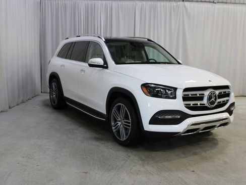 Used 2023 Mercedes-Benz GLS 450 4MATIC image 28