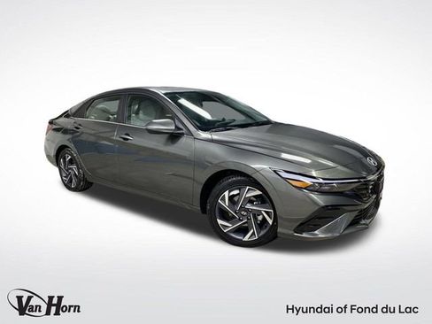 New 2026 Hyundai Elantra Limited image 1