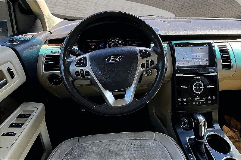 Used 2019 Ford Flex Limited w/ Equipment Group 301A FWD image 4