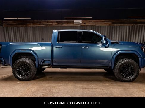 Used 2025 GMC Sierra 2500 Denali Ultimate w/ Max Trailering Package image 10