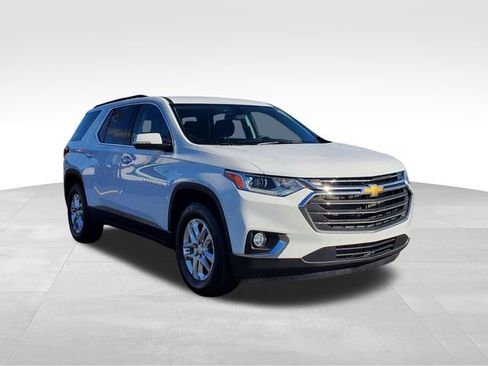 Certified 2021 Chevrolet Traverse LT FWD image 7