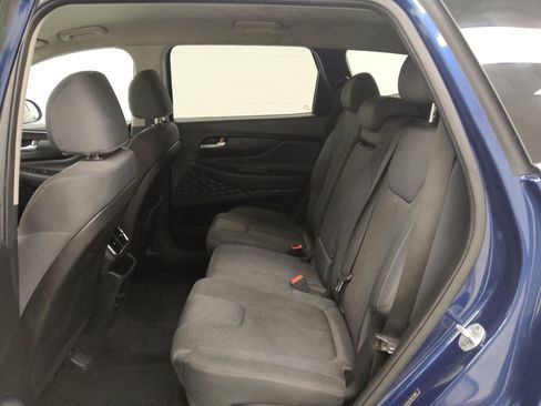 Used 2019 Hyundai Santa Fe SE FWD image 18