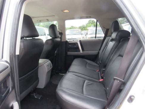 Used 2012 Toyota 4Runner SR5 image 37