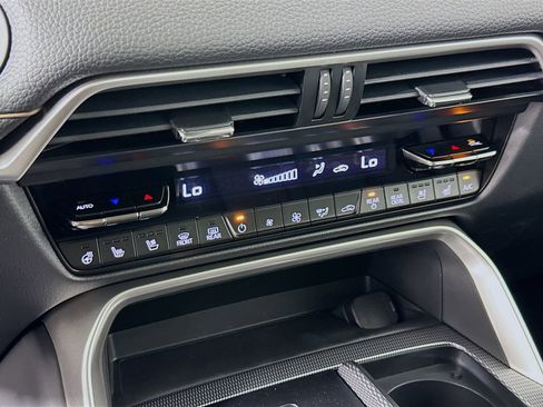 New 2026 MAZDA CX-70 SC AWD/4WD image 16