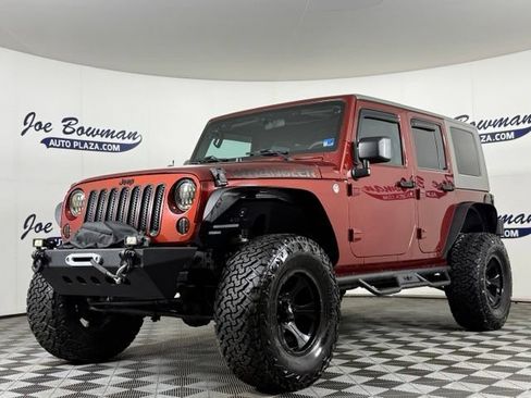 Used 2010 Jeep Wrangler Unlimited Sport w/ Black Appearance Group AWD/4WD image 3