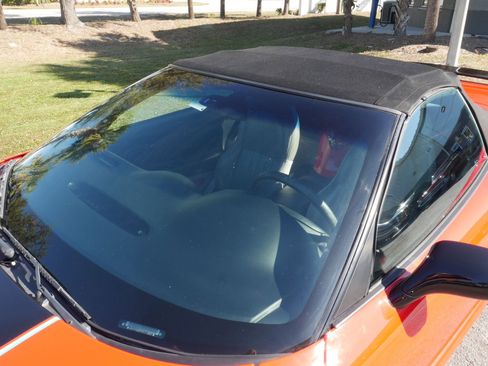 Used 2000 Chevrolet Corvette Convertible image 62