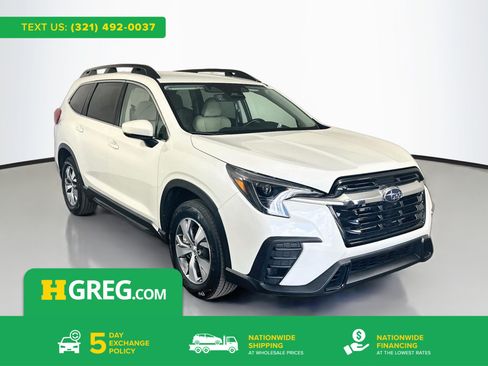 Used 2025 Subaru Ascent Premium AWD/4WD image 1