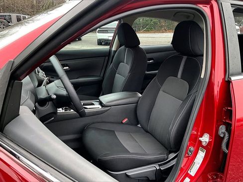 Used 2021 Nissan Sentra SV image 19