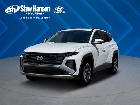 New 2026 Hyundai Tucson SEL image 1
