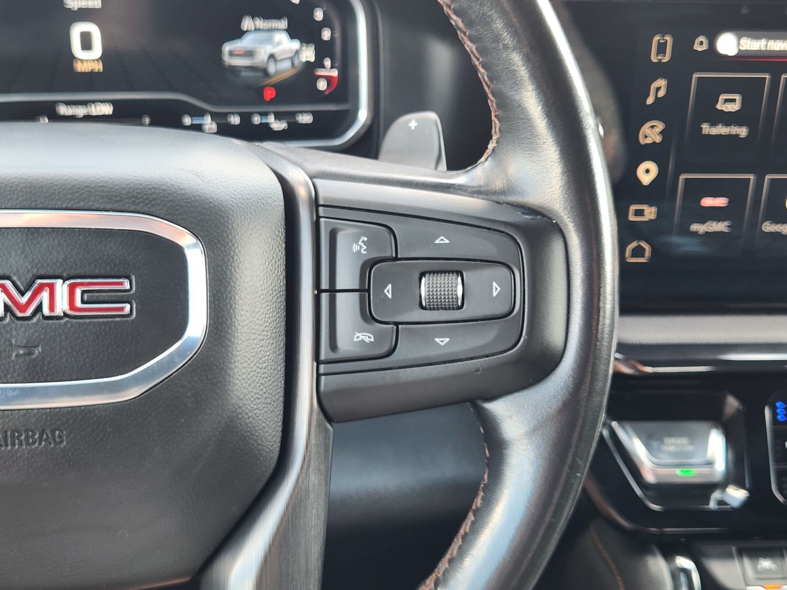 Used 2022 GMC Sierra 1500 AT4 w/ AT4 Premium Package AWD/4WD image 32