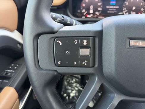 Certified 2025 Land Rover Defender 110 S AWD/4WD image 22