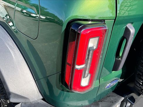 Used 2024 Ford Bronco Wildtrak AWD/4WD image 27