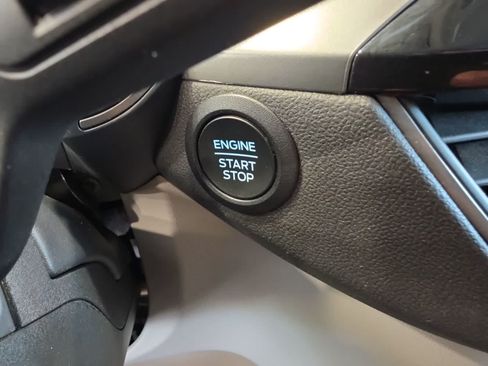 Used 2023 Ford Escape Active AWD/4WD image 24