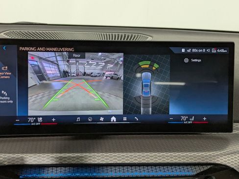 Used 2025 BMW 330i xDrive Sedan w/ M Sport Package image 21