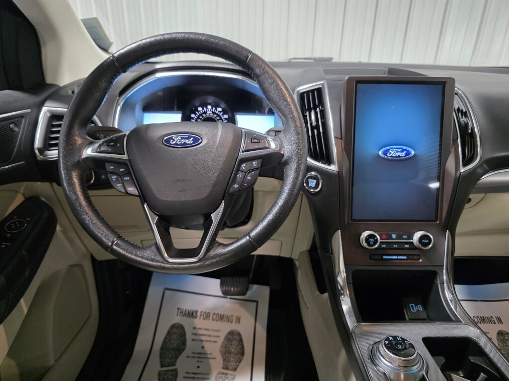 Used 2021 Ford Edge Titanium w/ Cargo Accessory Package AWD/4WD image 8