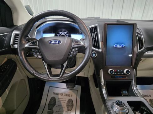 Used 2021 Ford Edge Titanium w/ Cargo Accessory Package AWD/4WD image 8