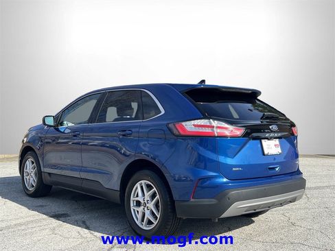 Certified 2024 Ford Edge SEL image 2
