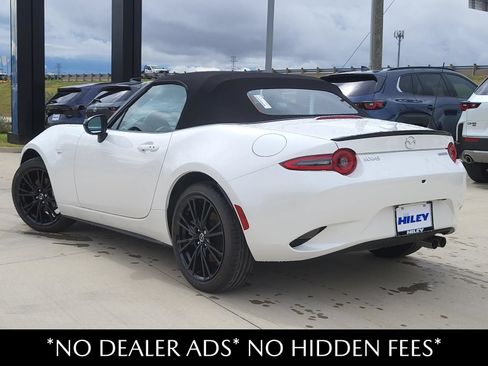 New 2026 MAZDA MX-5 Miata Club w/ Interior Package RWD image 3
