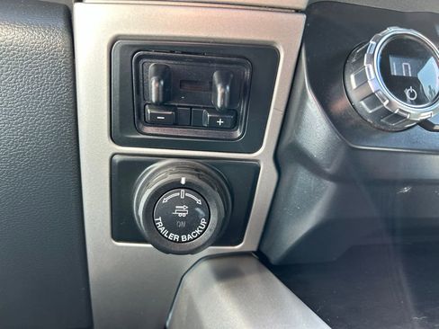 Used 2022 Ford F250 Lariat w/ Chrome Package AWD/4WD image 27
