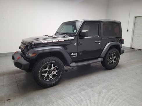 Used 2020 Jeep Wrangler Sport AWD/4WD image 2