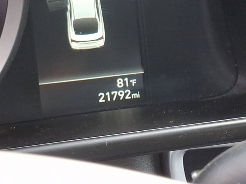 Used 2023 Hyundai Elantra SEL FWD image 20