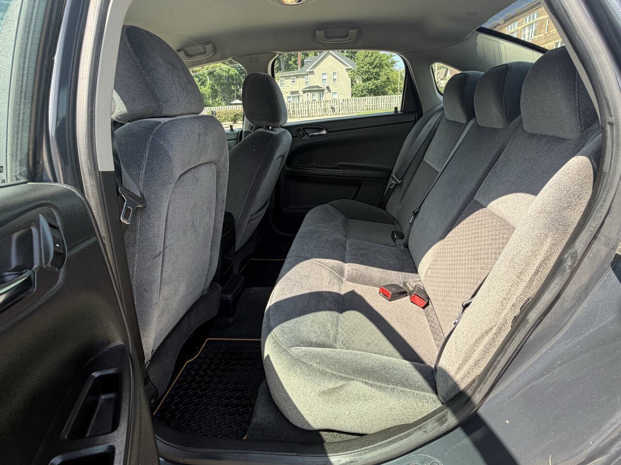 Used 2009 Chevrolet Impala LS FWD image 18