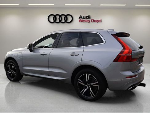 Used 2018 Volvo XC60 T8 R-Design w/ Vision Package image 3