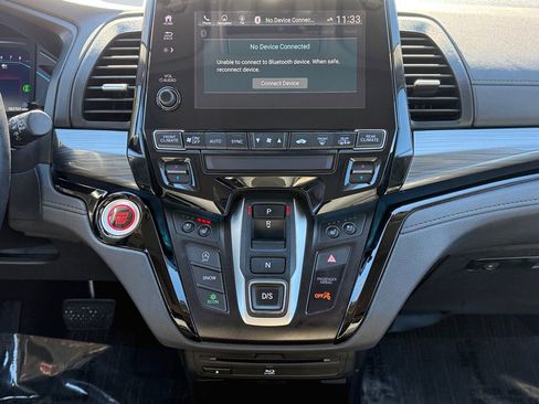 Used 2022 Honda Odyssey Elite image 11