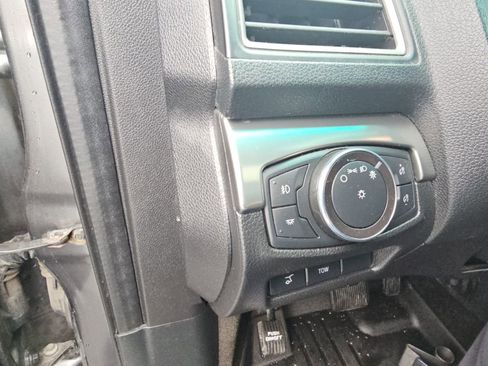 Used 2018 Ford Explorer XLT w/ Equipment Group 202A image 23