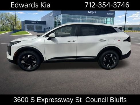 New 2026 Kia Sportage LX AWD/4WD image 7