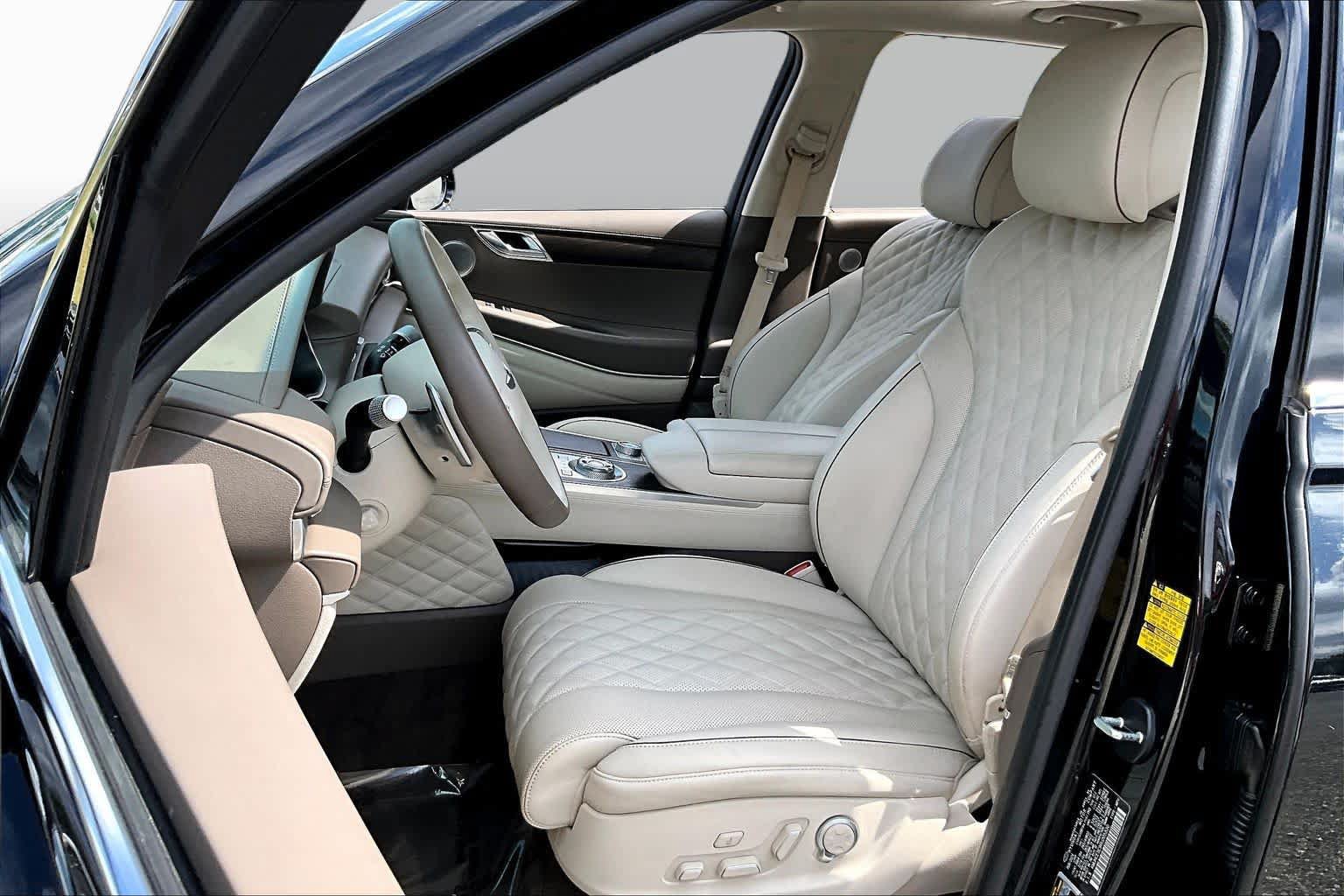 Used 2024 Genesis GV80 3.5T w/ Prestige Package AWD/4WD image 8