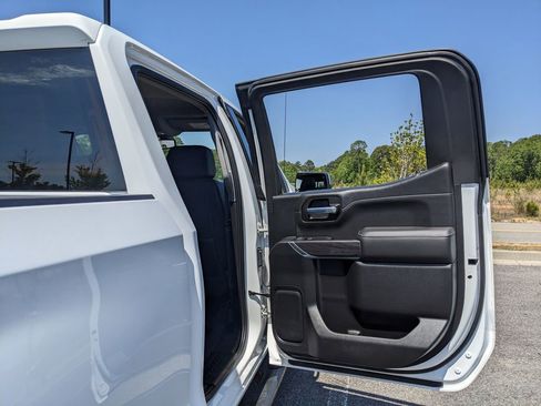 Used 2020 Chevrolet Silverado 1500 LTZ w/ LTZ Plus Package AWD/4WD image 59