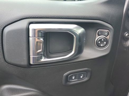 New 2025 Jeep Wrangler Sport S image 21