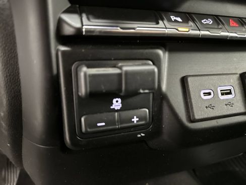 Used 2021 Chevrolet Silverado 2500 LT w/ All Star Edition AWD/4WD image 50
