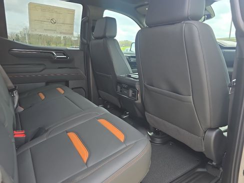 New 2026 GMC Sierra 1500 AT4 w/ AT4 Premium Package image 16