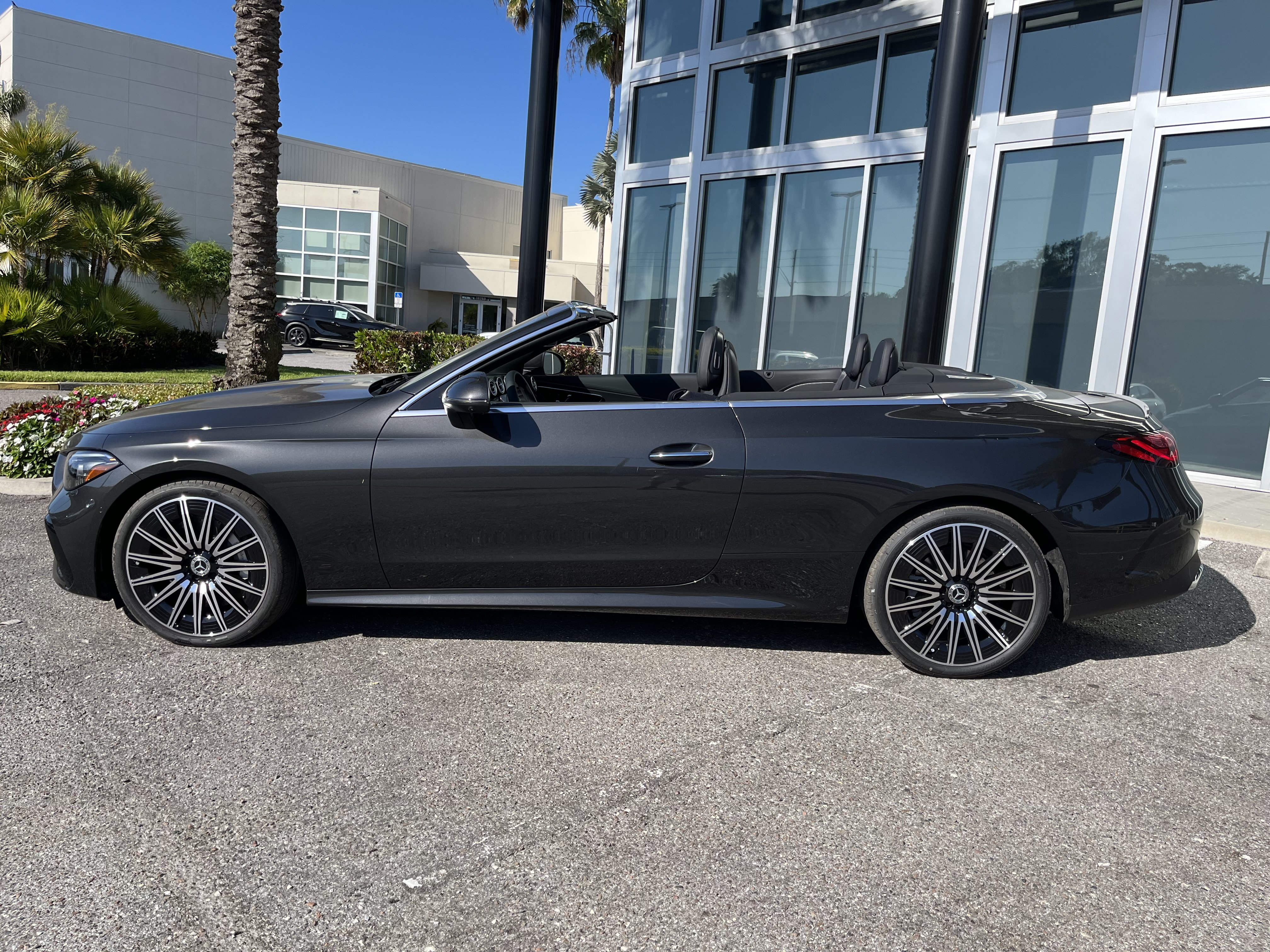 New 2026 Mercedes-Benz CLE 450 4MATIC Cabriolet image 3