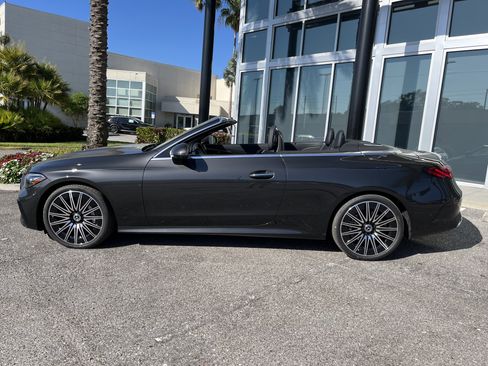 New 2026 Mercedes-Benz CLE 450 4MATIC Cabriolet image 3
