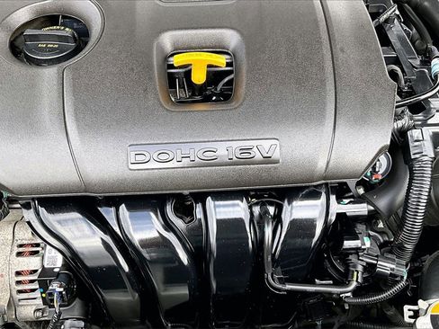 Certified 2024 Kia Forte LXS image 32