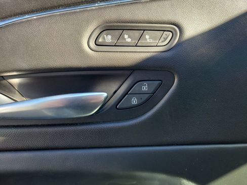 Used 2023 Cadillac Escalade Sport image 21